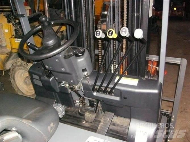 TCM FB25-7 Elektrikli forkliftler