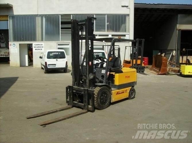 TCM VM400 FB30 Elektrikli forkliftler