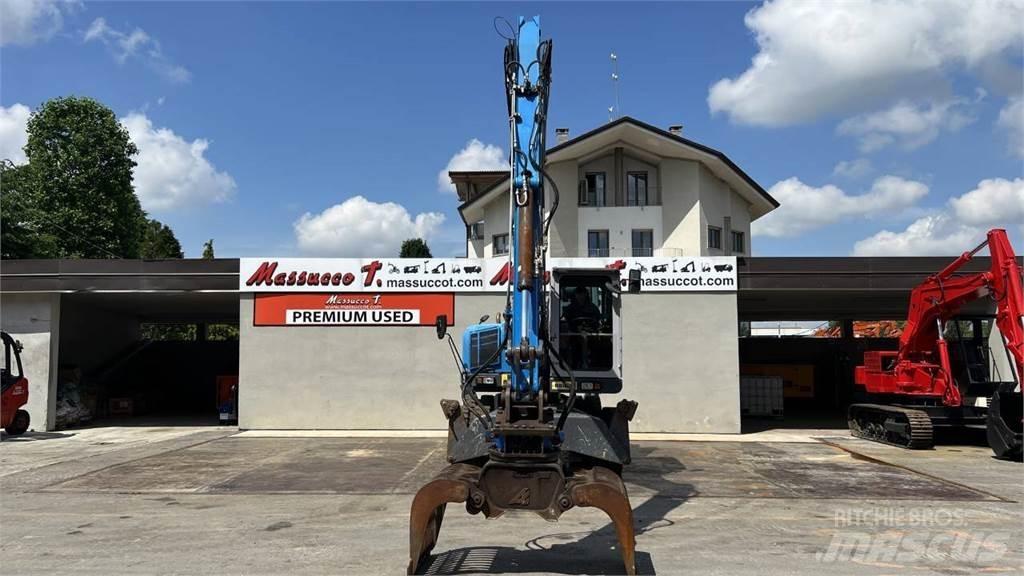 Terex MHL 250 Lastik tekerli ekskavatörler