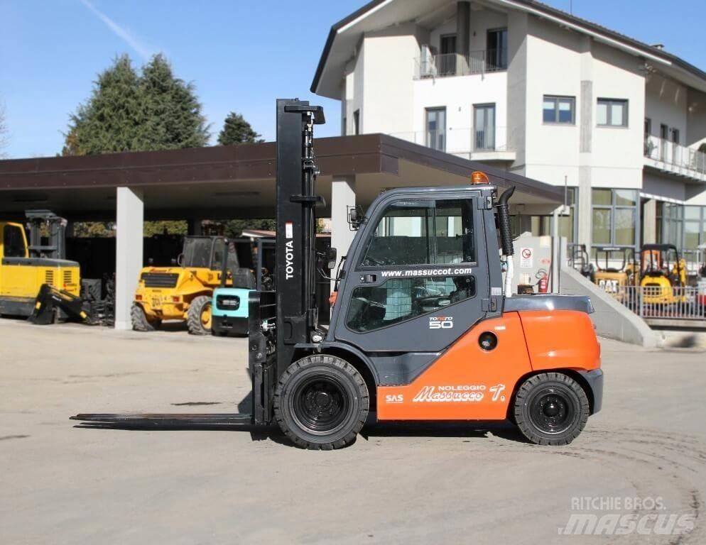 Toyota 40-8FD45N Dizel forkliftler