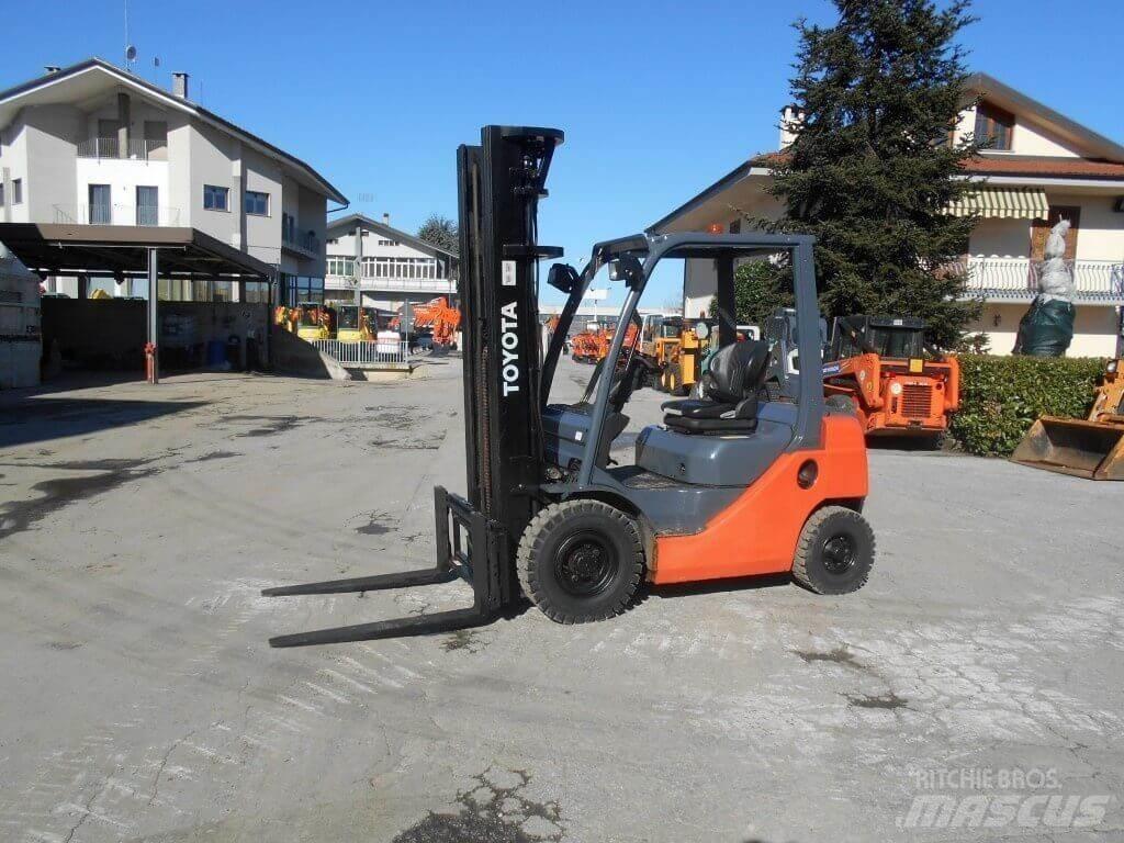 Toyota 8FDF20 Dizel forkliftler