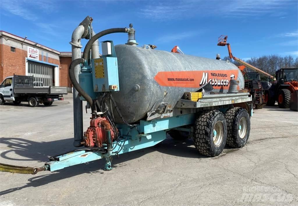 Vaia MB 141 Tankerli kamyonlar