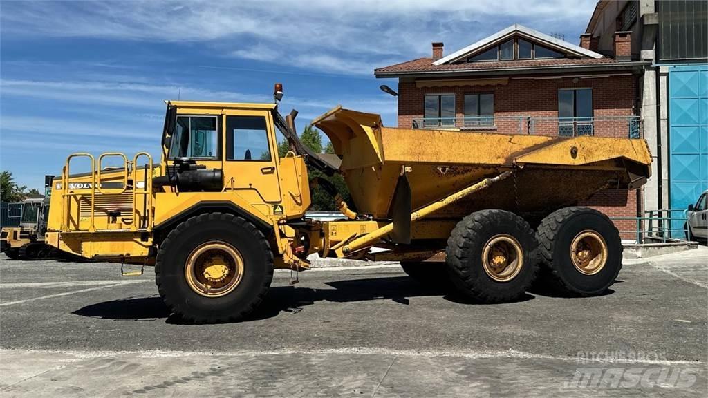 Volvo A25C 6X6 Belden kirma kamyonlar