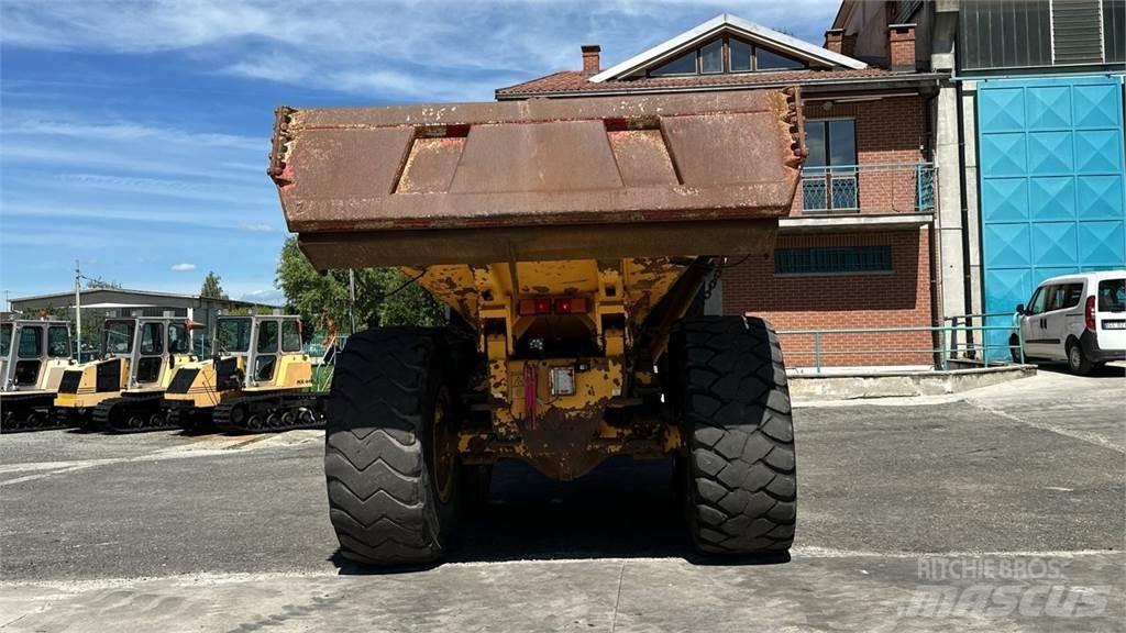Volvo A25C 6X6 Belden kirma kamyonlar