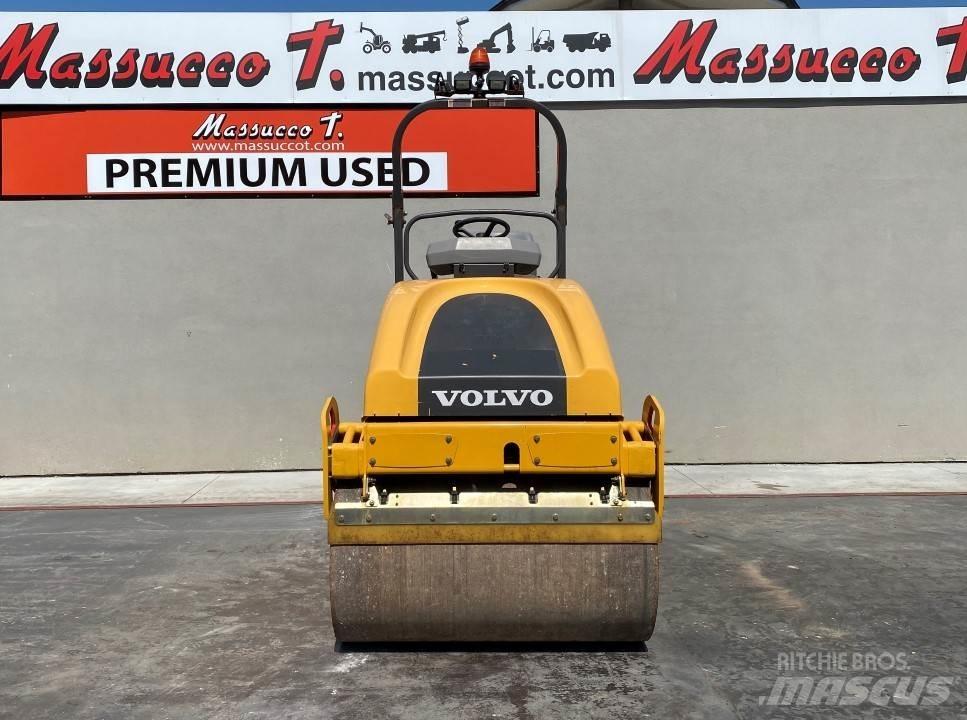 Volvo DD25w Zemin sıkıştırma makineleri