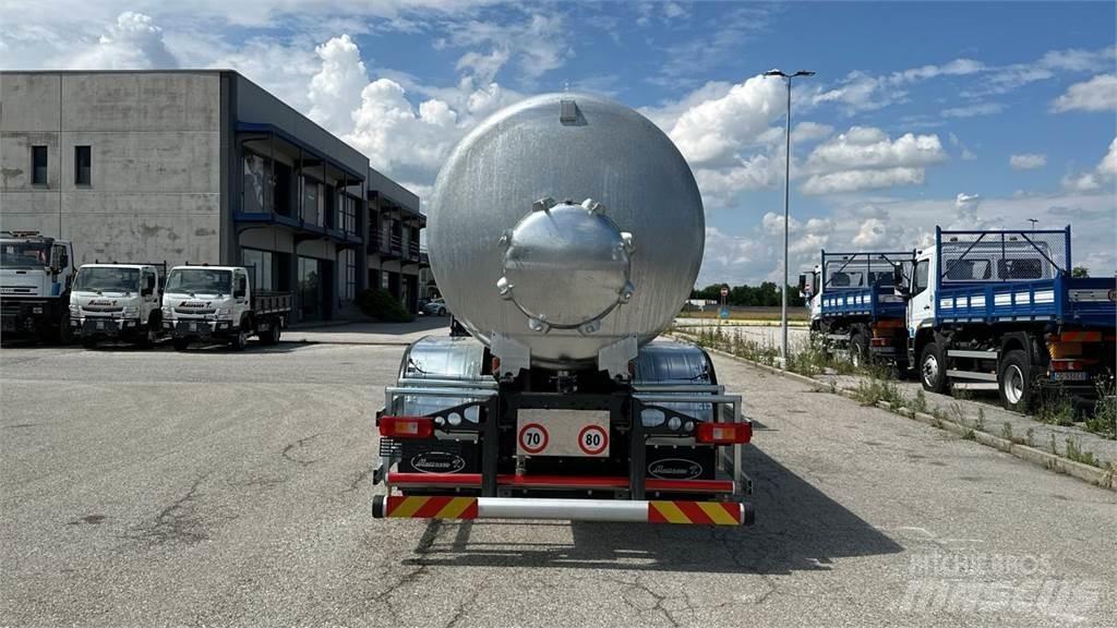 Volvo FMX 6X6 Tankerli kamyonlar