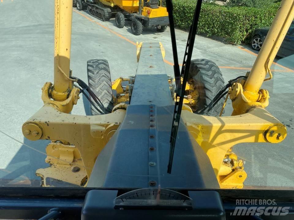 Volvo G740VHP Paletli dozerler