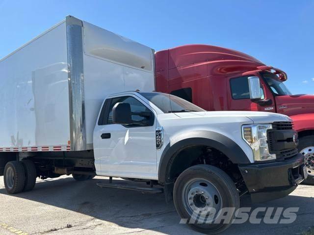 Ford F450 XL 4x2 Kapali kasa kamyonlar