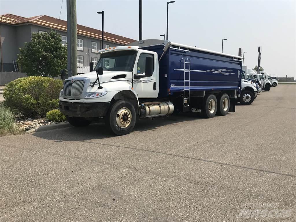 International MV Çiftlik/hububat forkliftleri