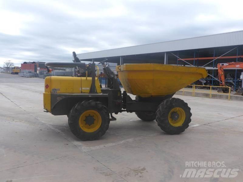 Ausa D600APG Belden kirma kaya kamyonu