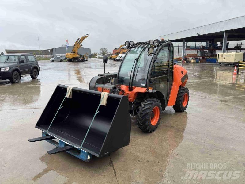 Ausa T235H Teleskopik yükleyiciler