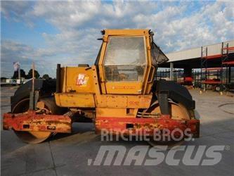 Dynapac cc421 Zemin sıkıştırma makineleri
