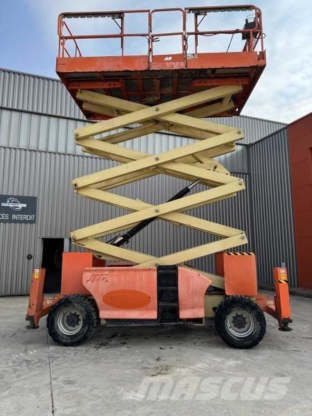 JLG 4394RT Körüklü personel platformları