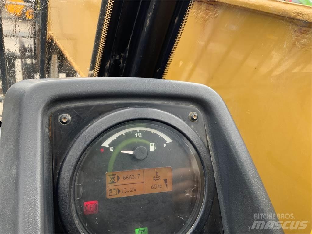 CAT TH414C GC (ST23780) Diger tarim makinalari