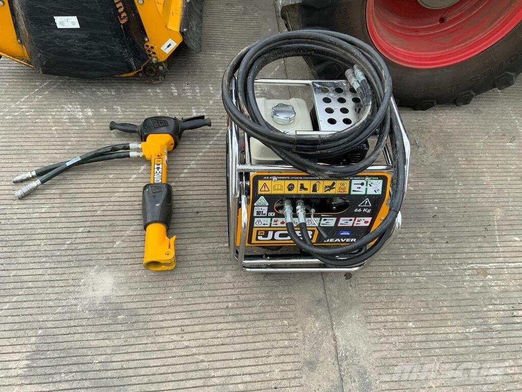 JCB Beaver Pack Diger tarim makinalari