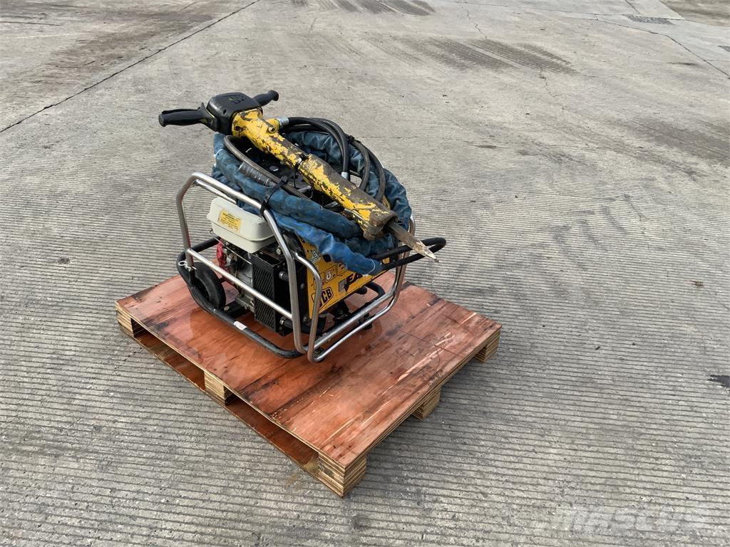 JCB Beaver Pack Diger tarim makinalari