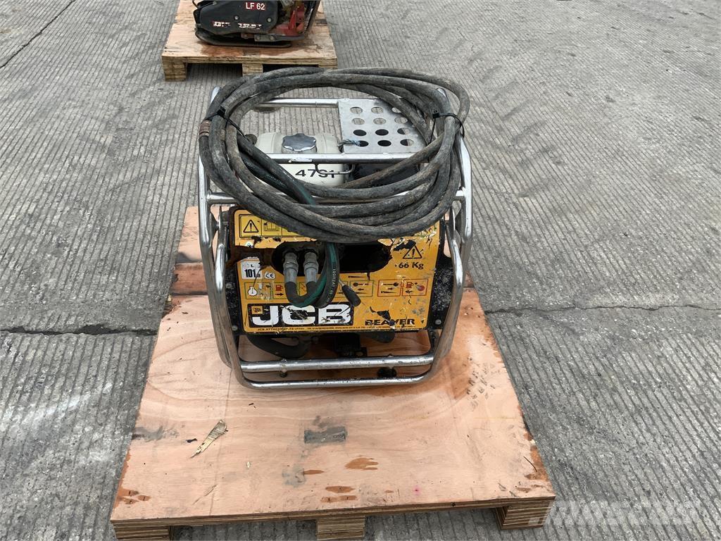 JCB Beaver pack Diger tarim makinalari