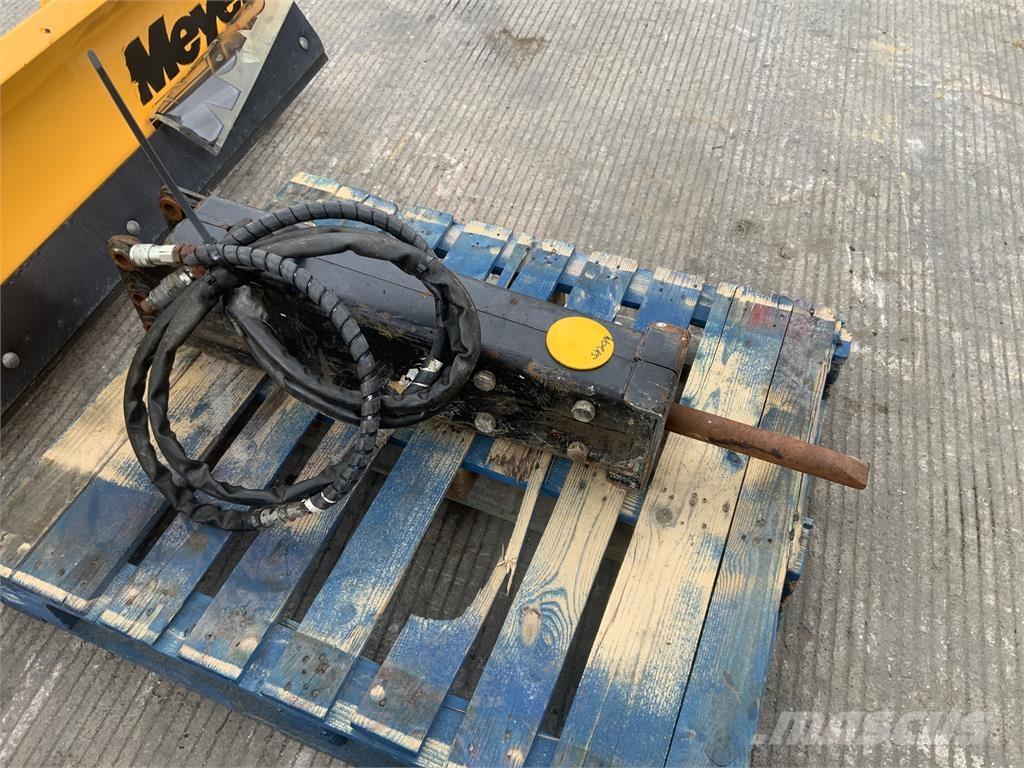 JCB Breaker Diger tarim makinalari