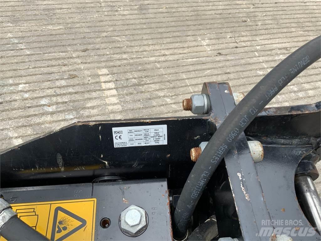 JCB HM012T Breaker Diger tarim makinalari