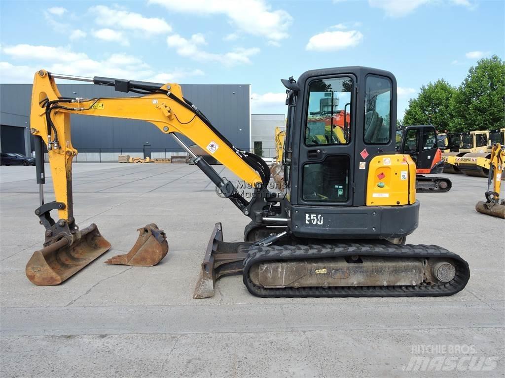 Bobcat E50 Diger