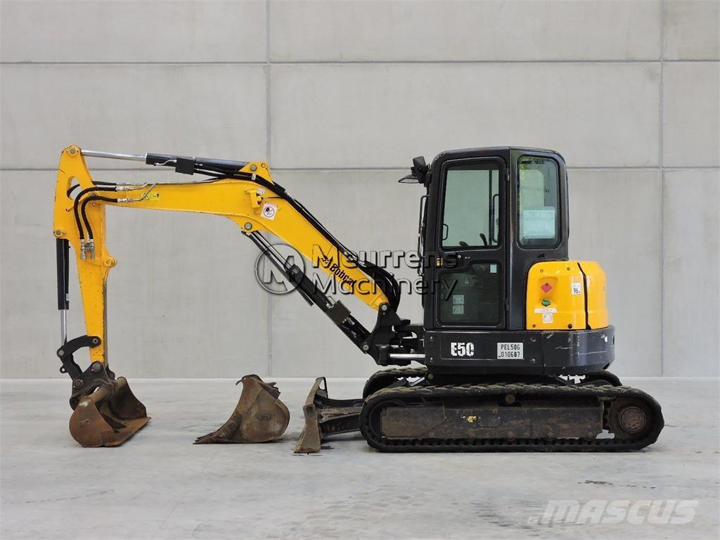 Bobcat E50 Diger