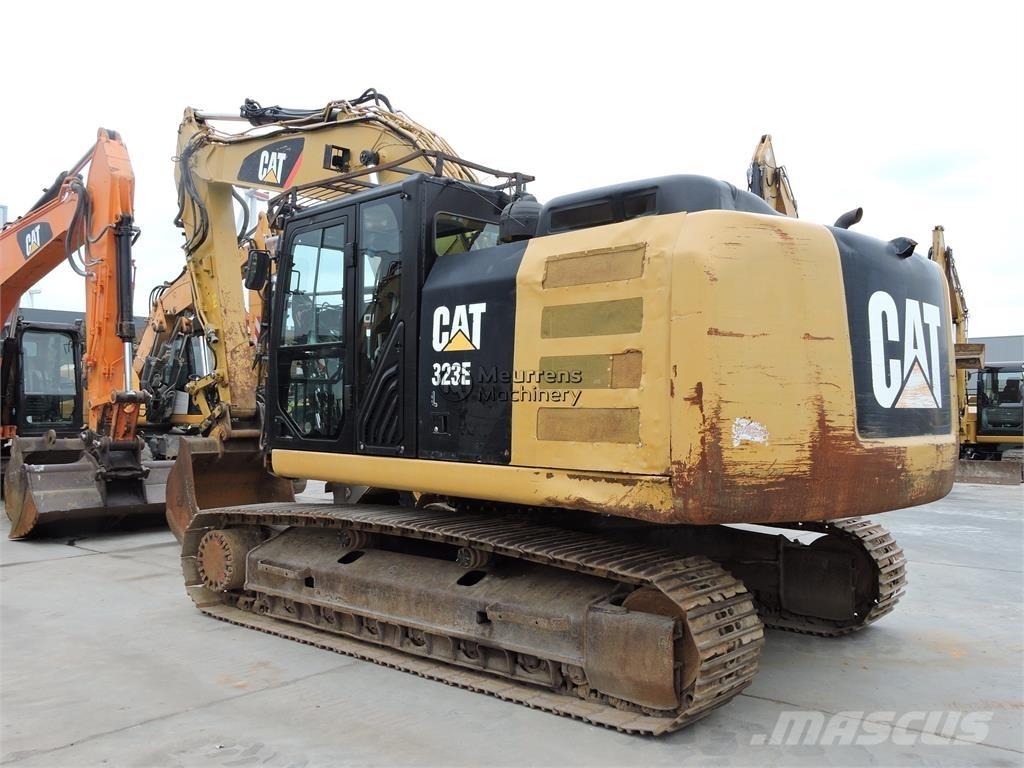 CAT 323EL Paletli ekskavatörler
