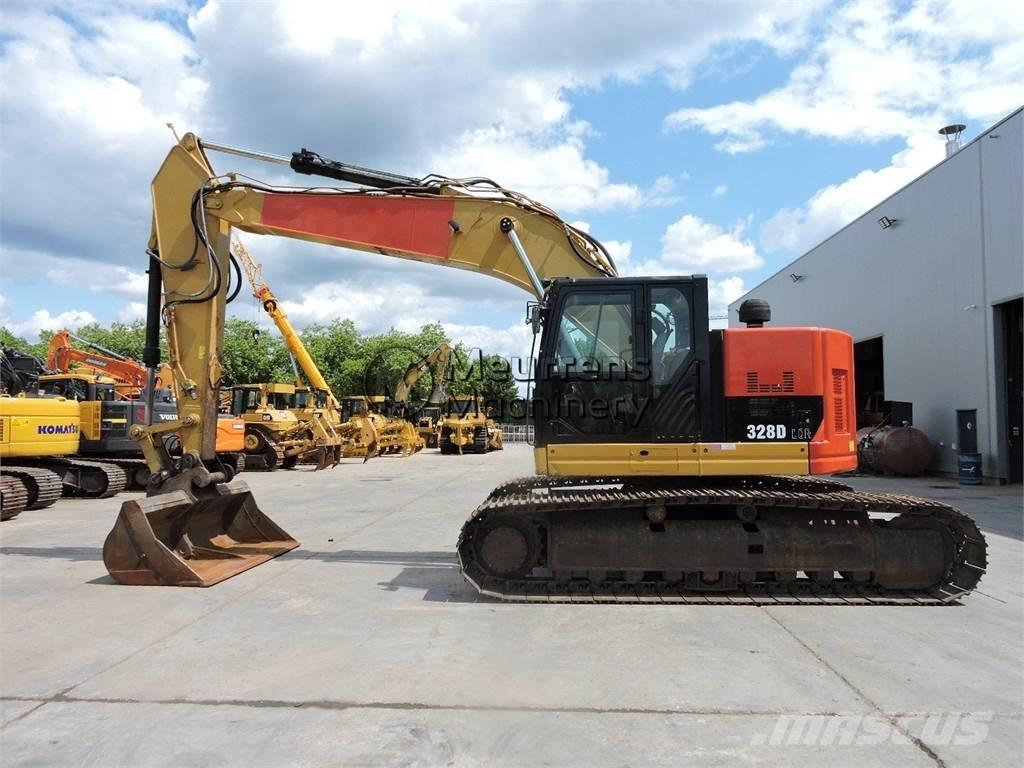 CAT 328 D Paletli ekskavatörler