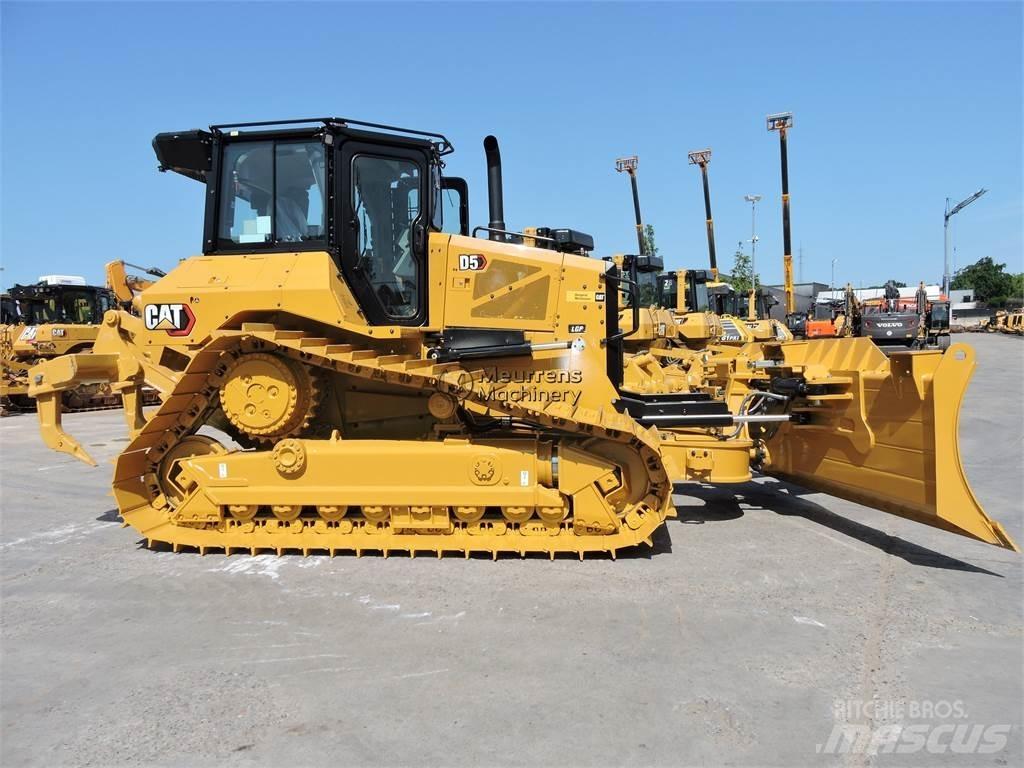 CAT D5 Dozerler