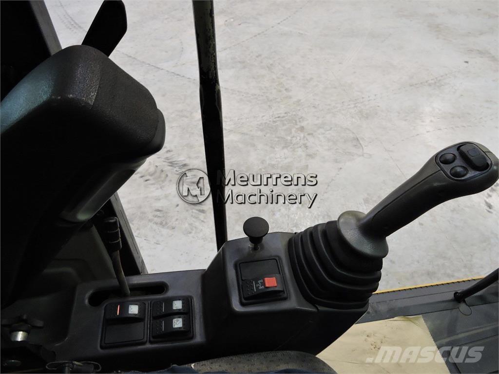 CAT M316D Lastik tekerli ekskavatörler