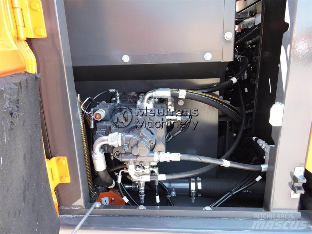 Doosan DX140LC Paletli ekskavatörler