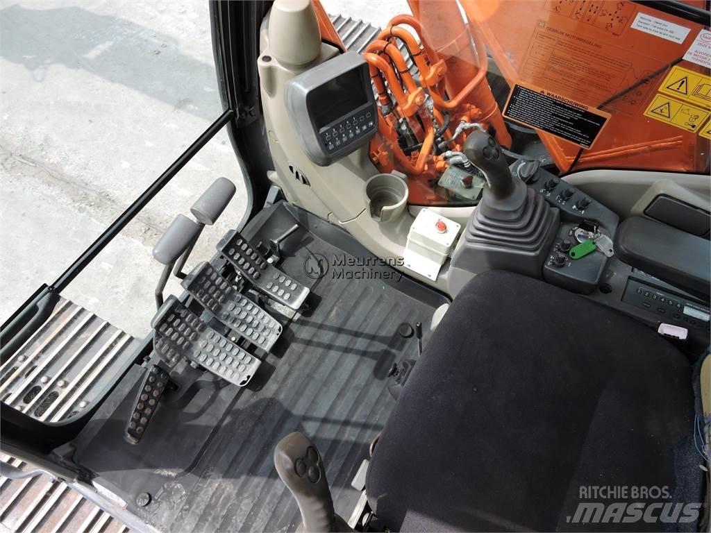 Hitachi ZX180 Paletli ekskavatörler