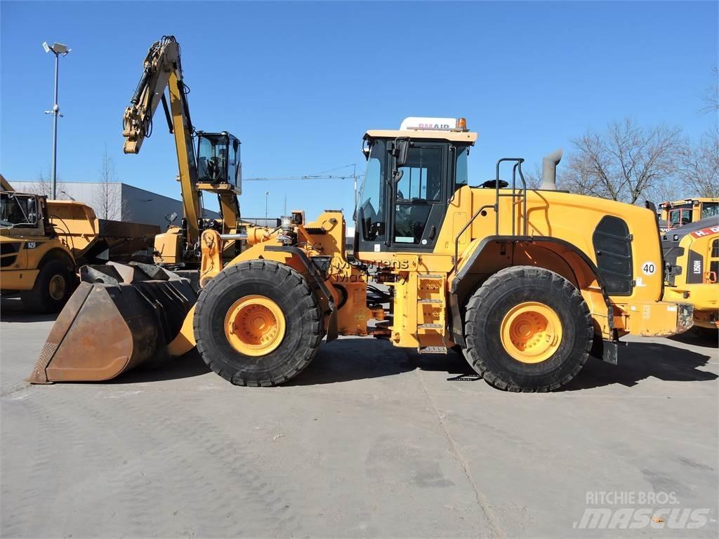 Hyundai HL970 Tekerlekli yükleyiciler