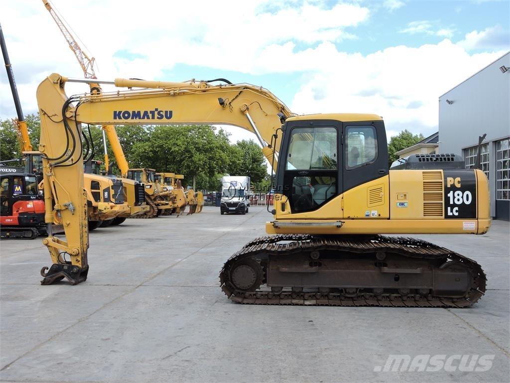 Komatsu PC180LX-7 Paletli ekskavatörler