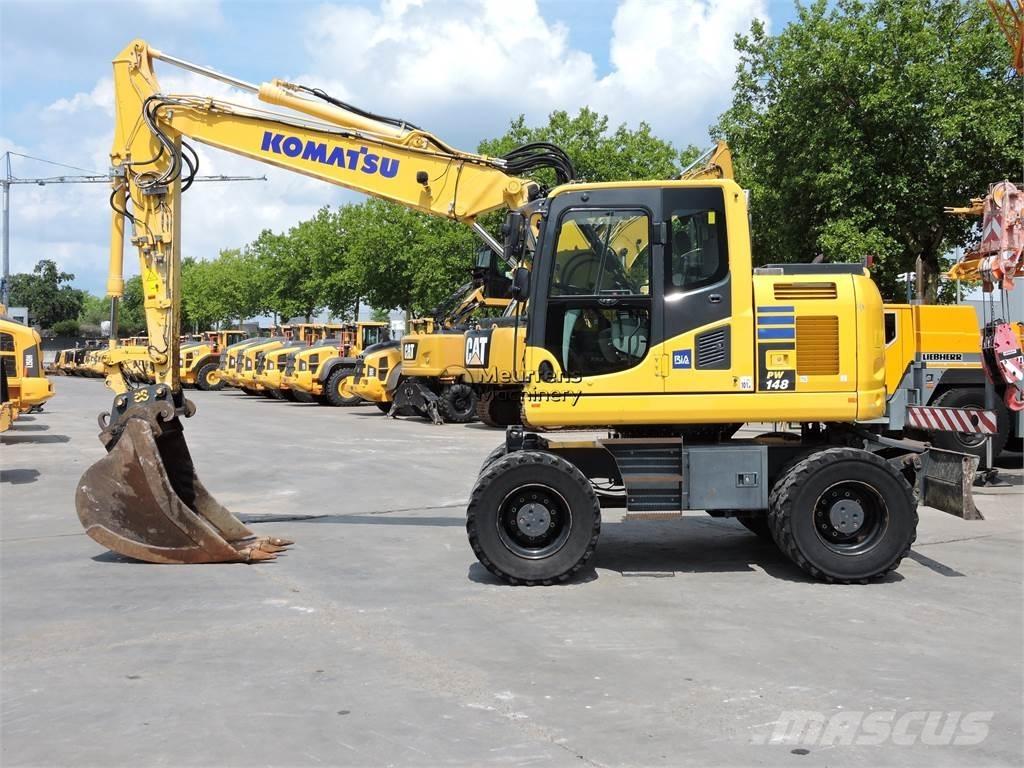 Komatsu PW148 Lastik tekerli ekskavatörler