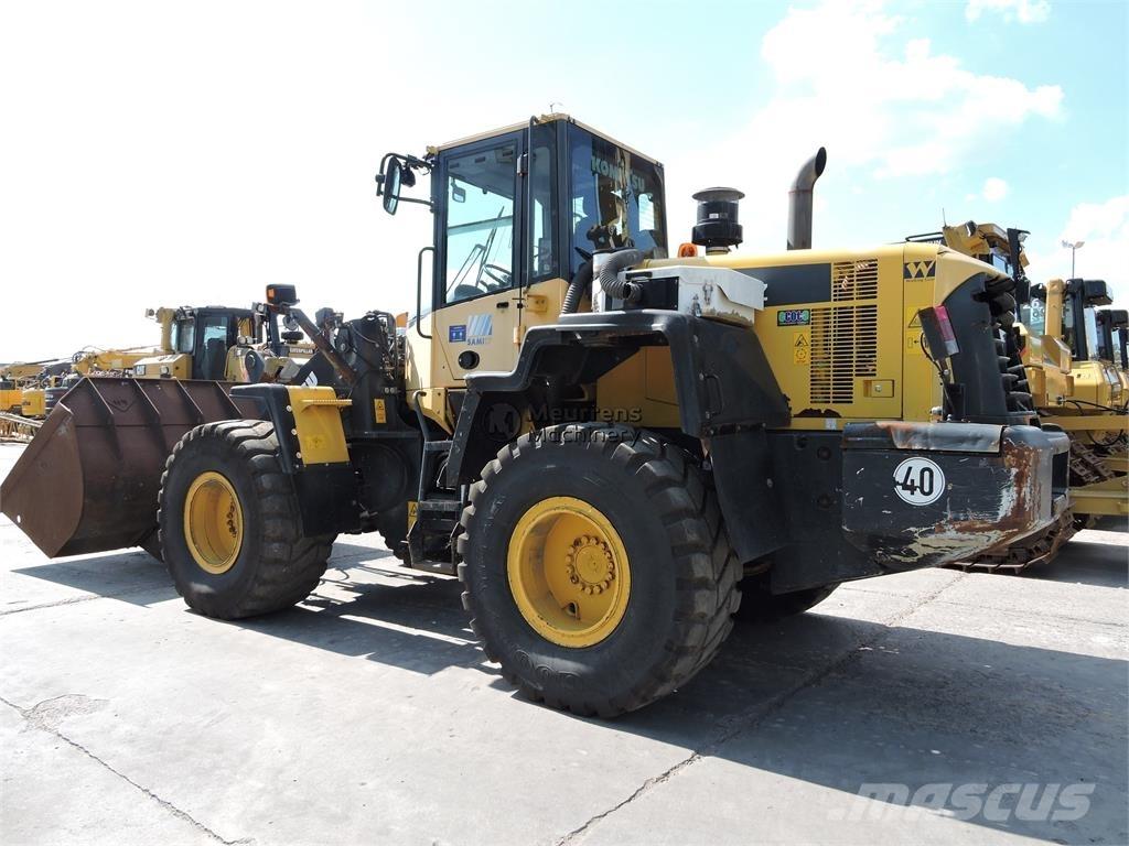 Komatsu WA320 Tekerlekli yükleyiciler