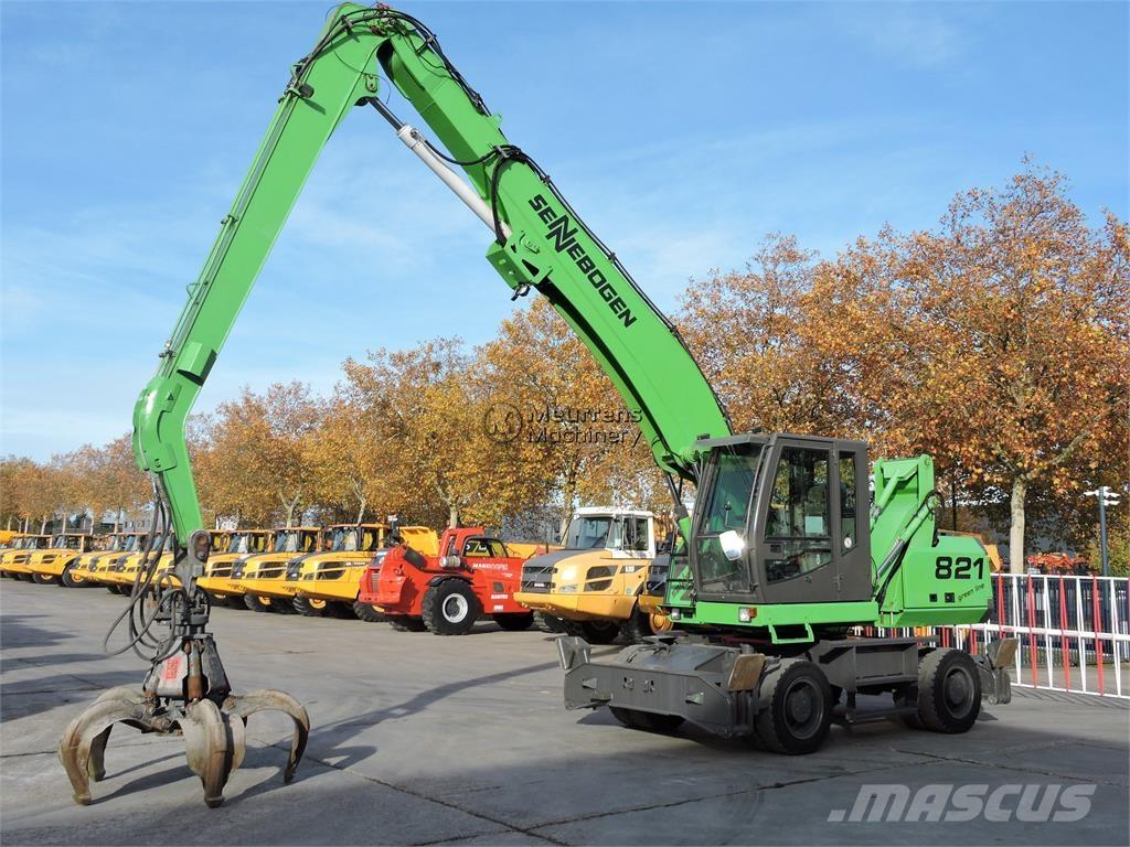 Sennebogen 821M Atık taşıma araçları