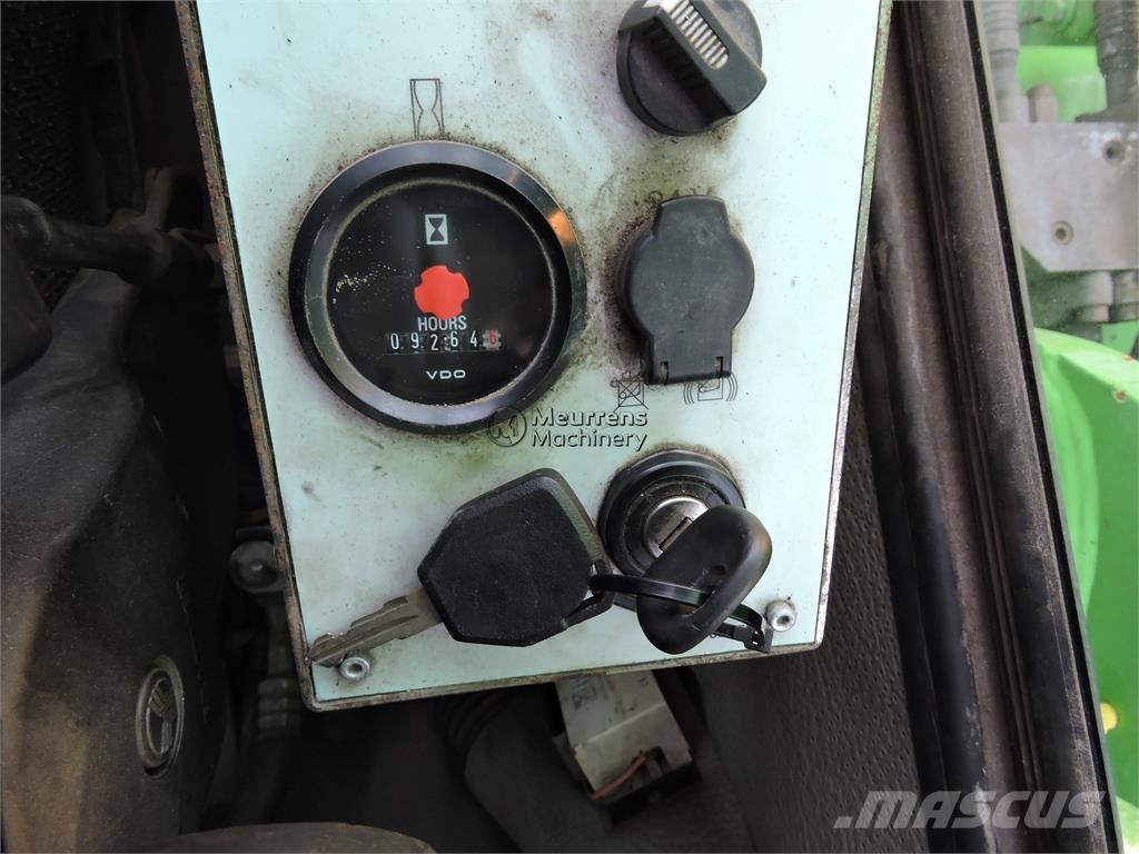 Sennebogen 821M Atık taşıma araçları