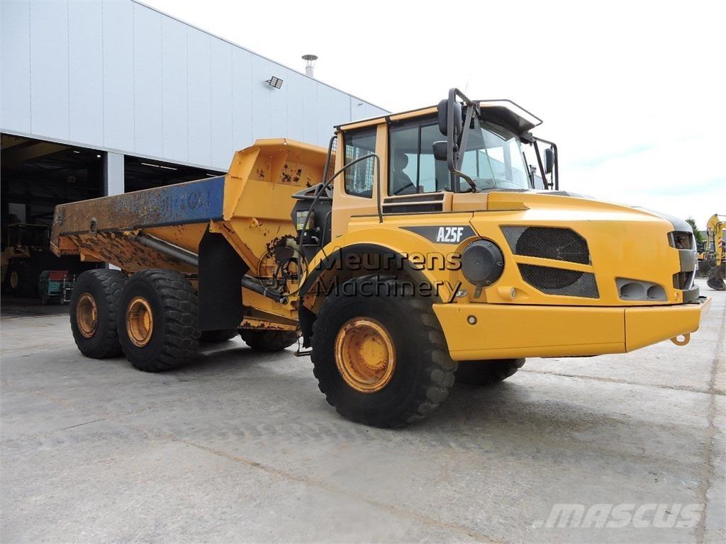 Volvo A25F Belden kirma kaya kamyonu