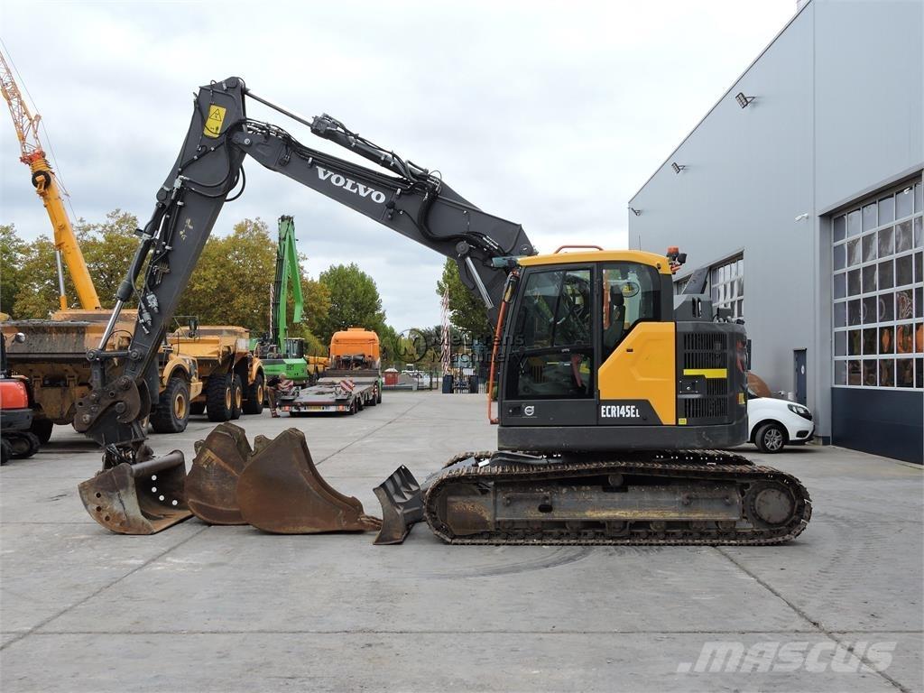 Volvo ECR145EL Paletli ekskavatörler
