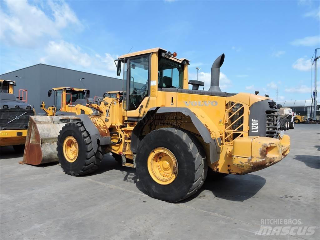Volvo L120F Tekerlekli yükleyiciler