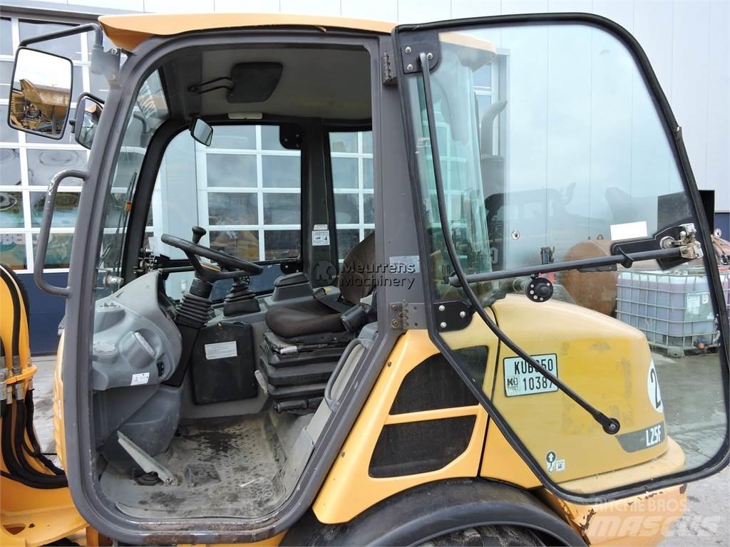 Volvo L25F + FORK Tekerlekli yükleyiciler