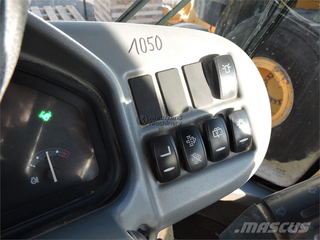 Volvo L30G Tekerlekli yükleyiciler