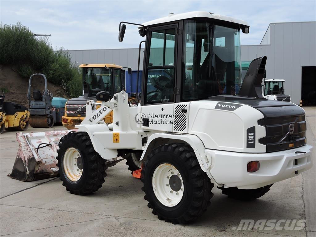 Volvo L30G + FORK Tekerlekli yükleyiciler