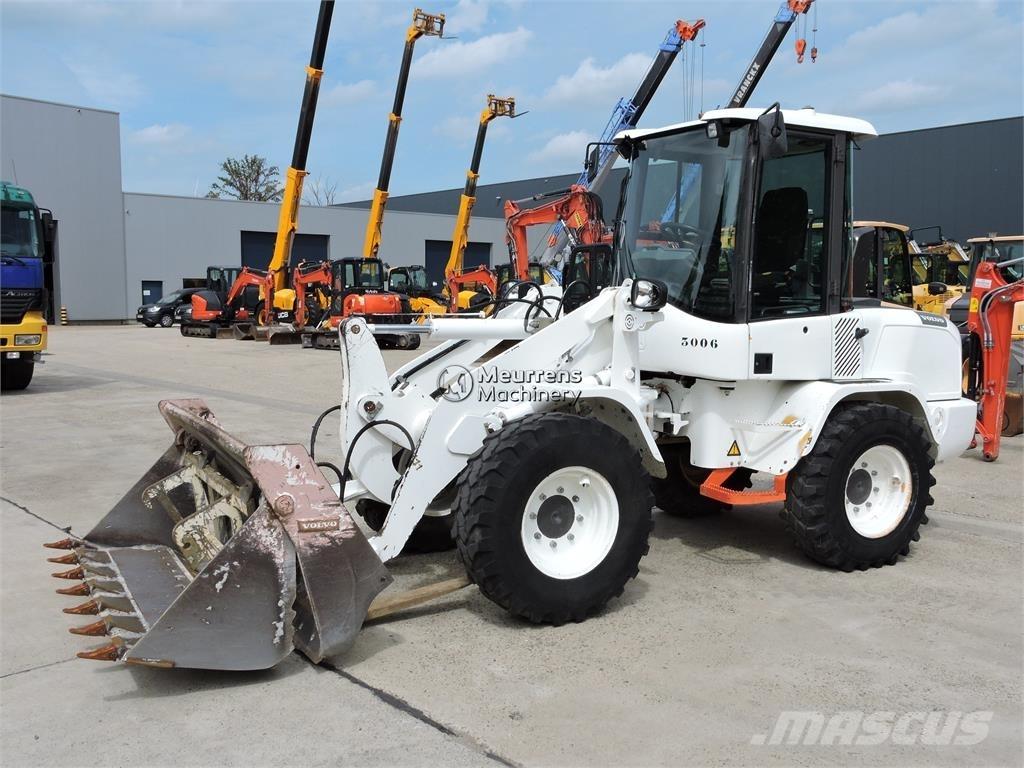 Volvo L30G + FORK Tekerlekli yükleyiciler