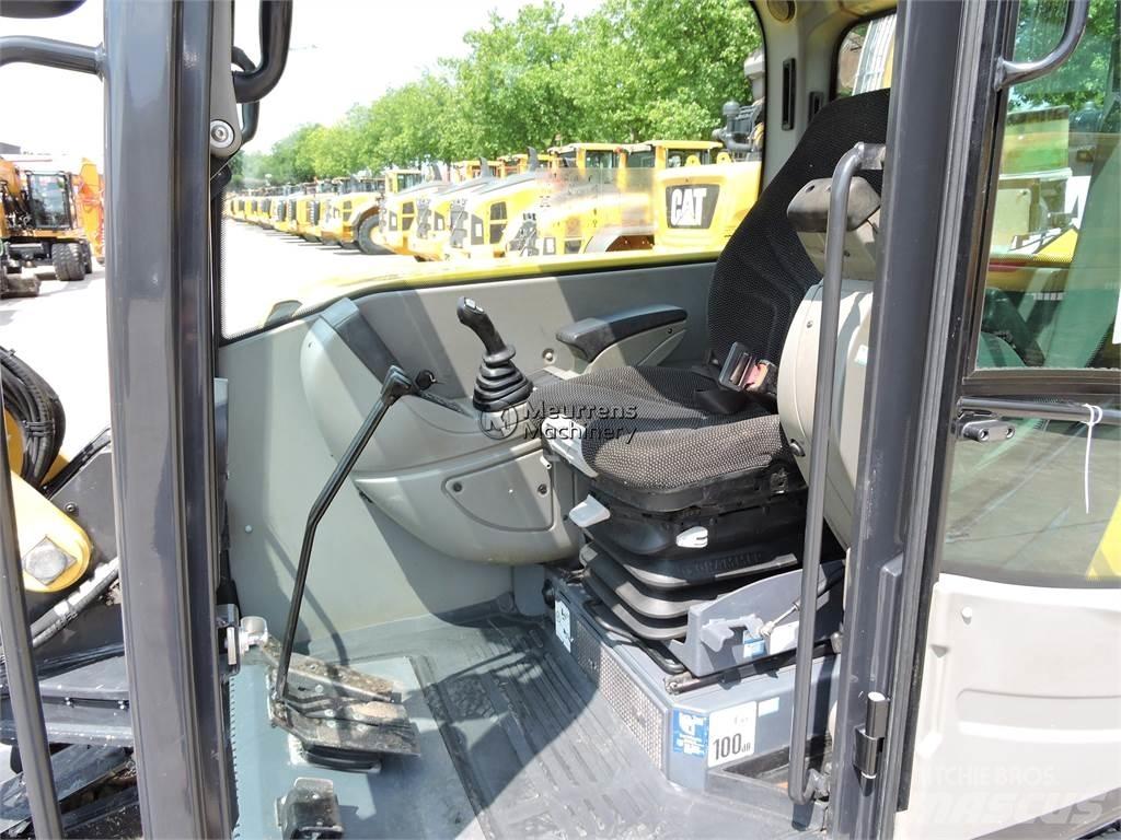 Yanmar SV120 Paletli ekskavatörler