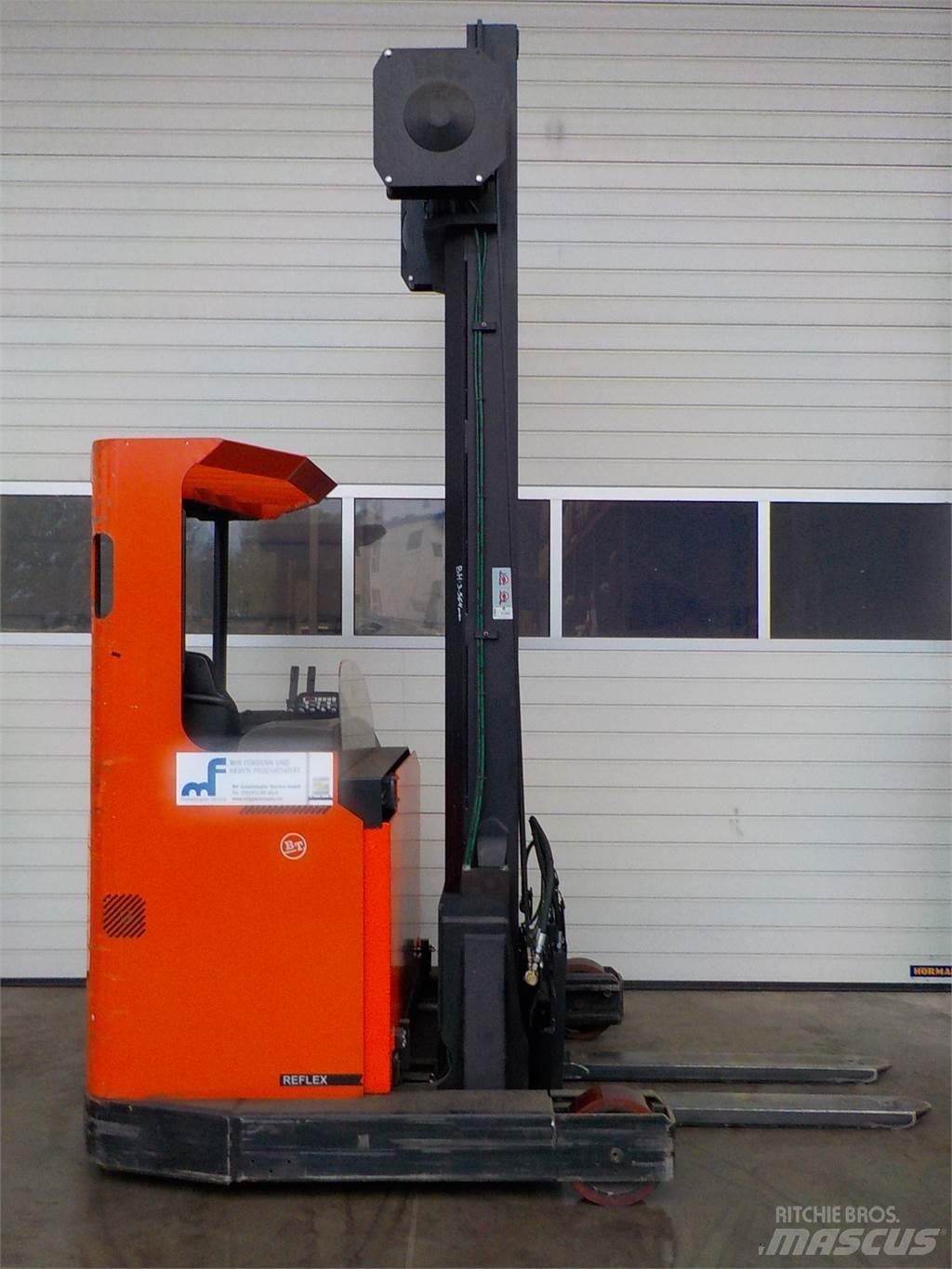 BT RR B2 Reach truck - depo içi istif araçları