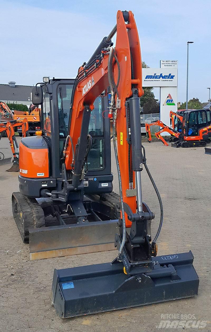 Atlas AC 35 UF Mini ekskavatörler, 7 tona dek