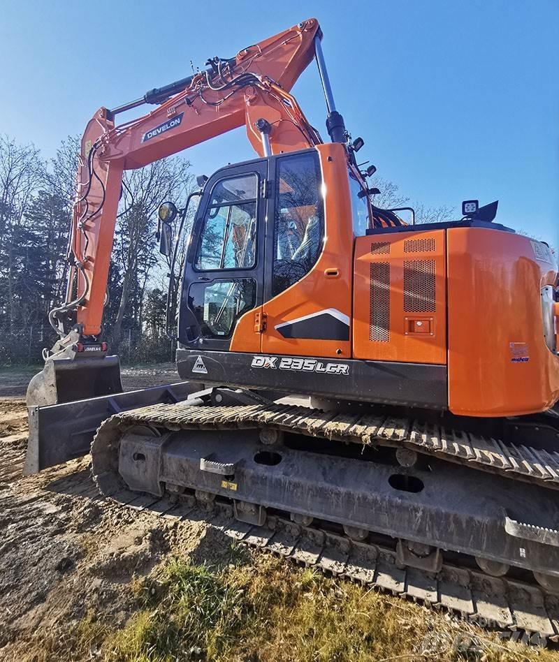Develon DX 235 LCR-7 Paletli ekskavatörler