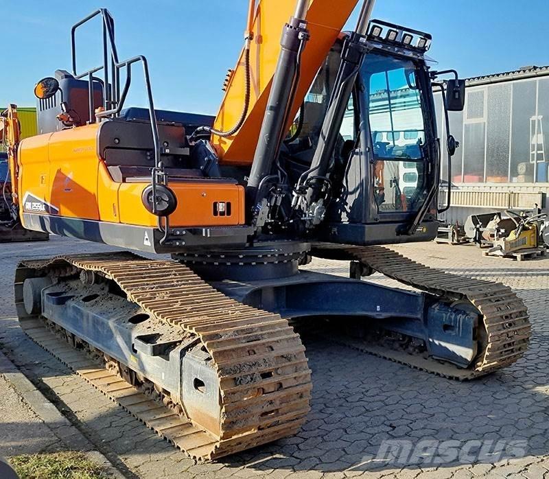 Develon DX 255 LC-7 Paletli ekskavatörler