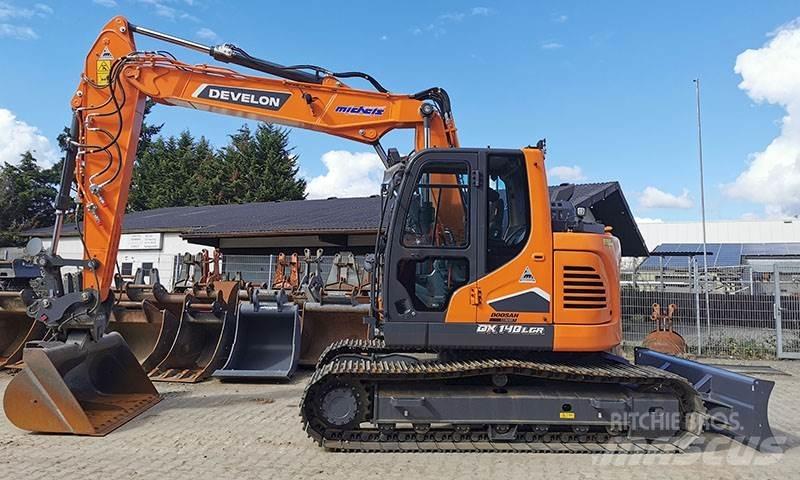 Doosan DX 140 LCR-7 Paletli ekskavatörler